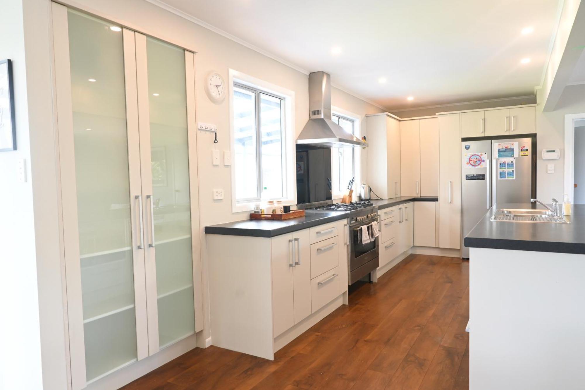 New Painted 5 Bdms Specious House Close To The Base 汉密尔顿 外观 照片